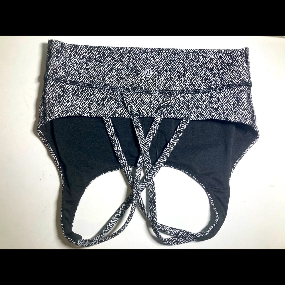 Lulu Lemon Energy Sports Bra